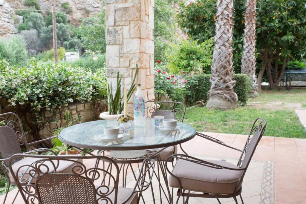 Heraklion Comfy House With Mountain View Экстерьер фото
