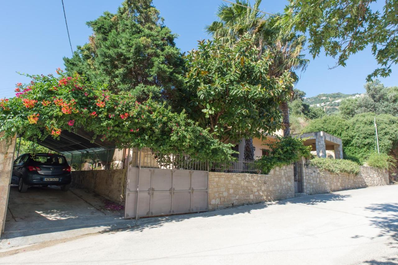 Heraklion Comfy House With Mountain View Экстерьер фото