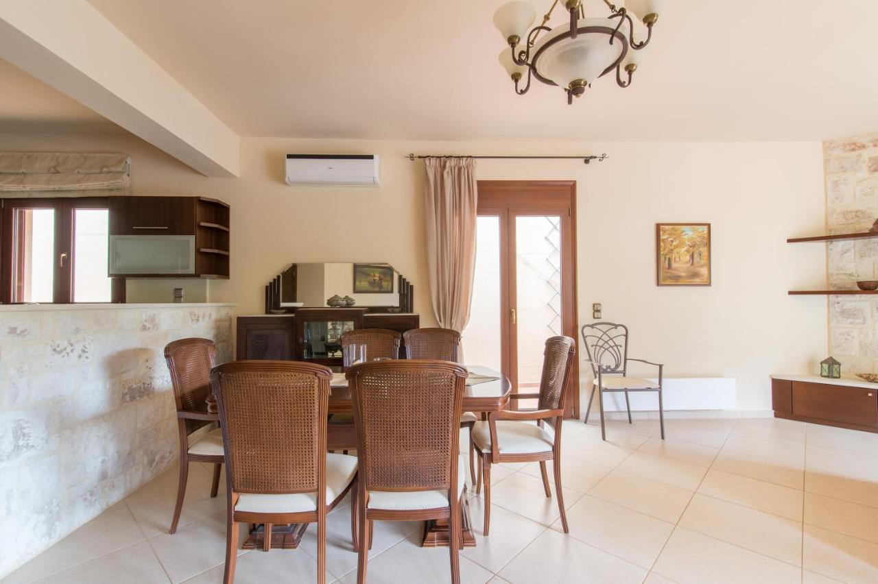 Heraklion Comfy House With Mountain View Экстерьер фото