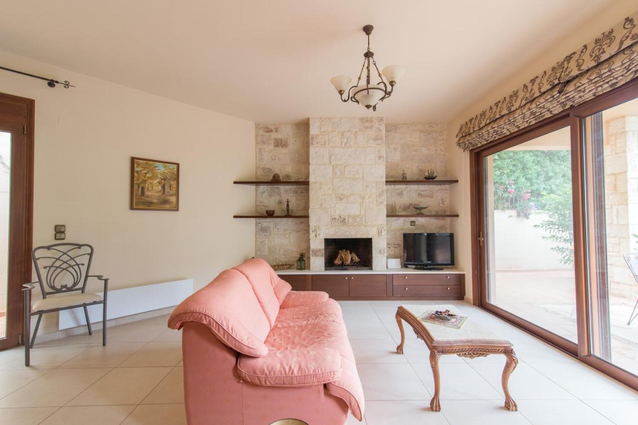 Heraklion Comfy House With Mountain View Экстерьер фото