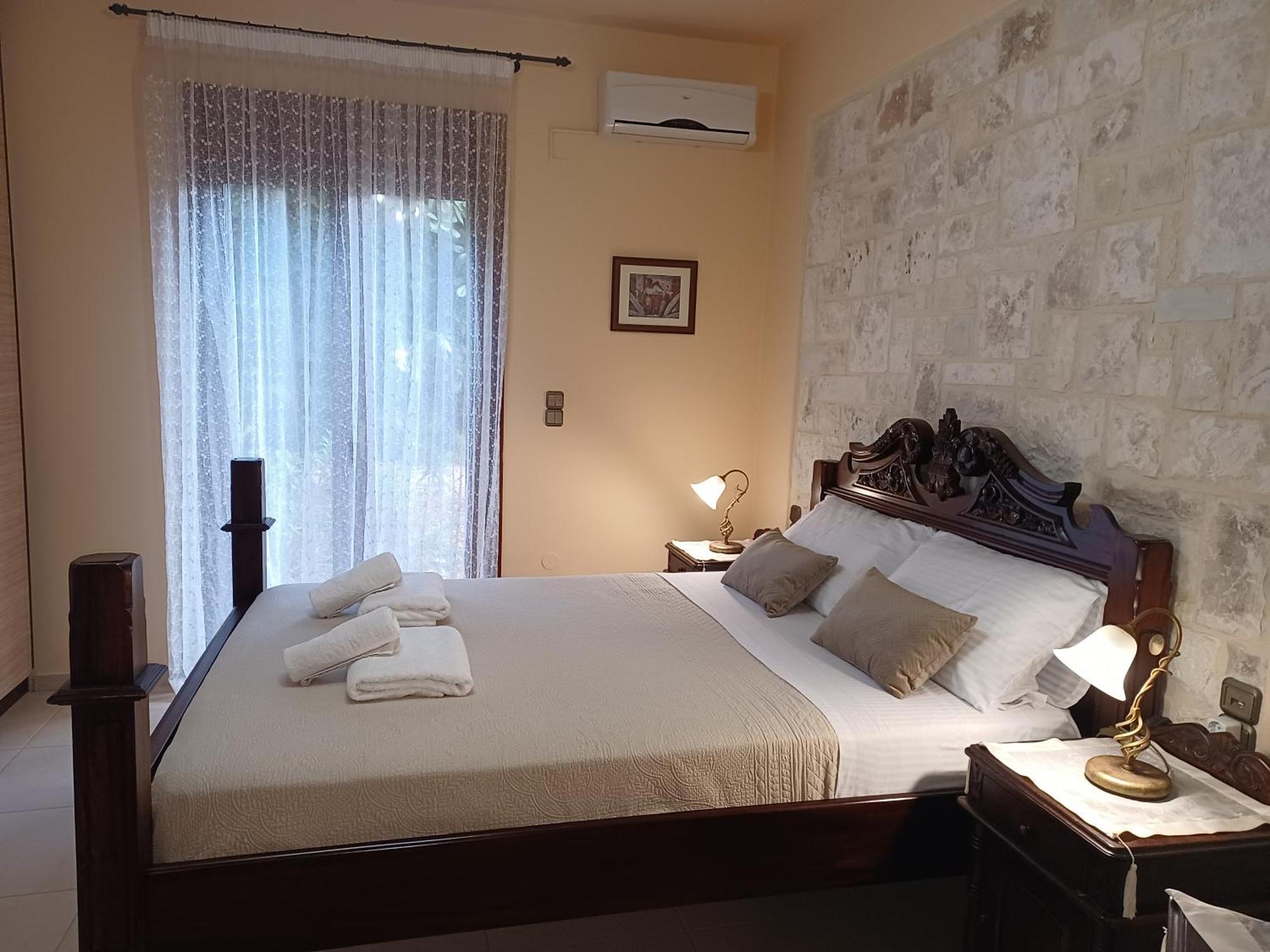 Heraklion Comfy House With Mountain View Экстерьер фото
